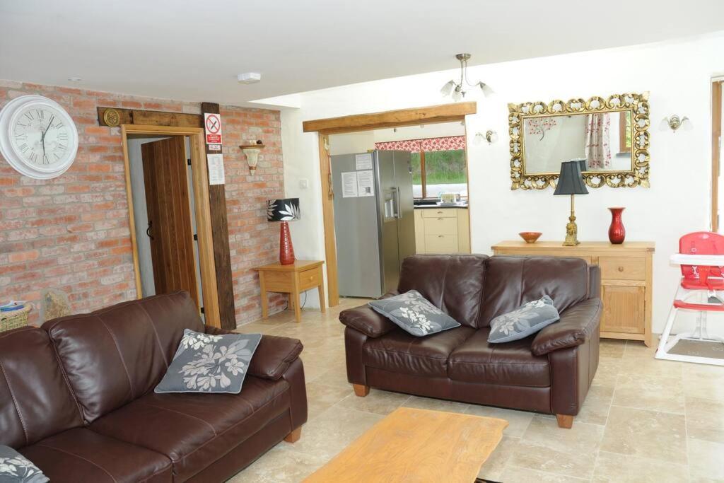 Ty-Hapus Cottage Jordanston Kültér fotó
